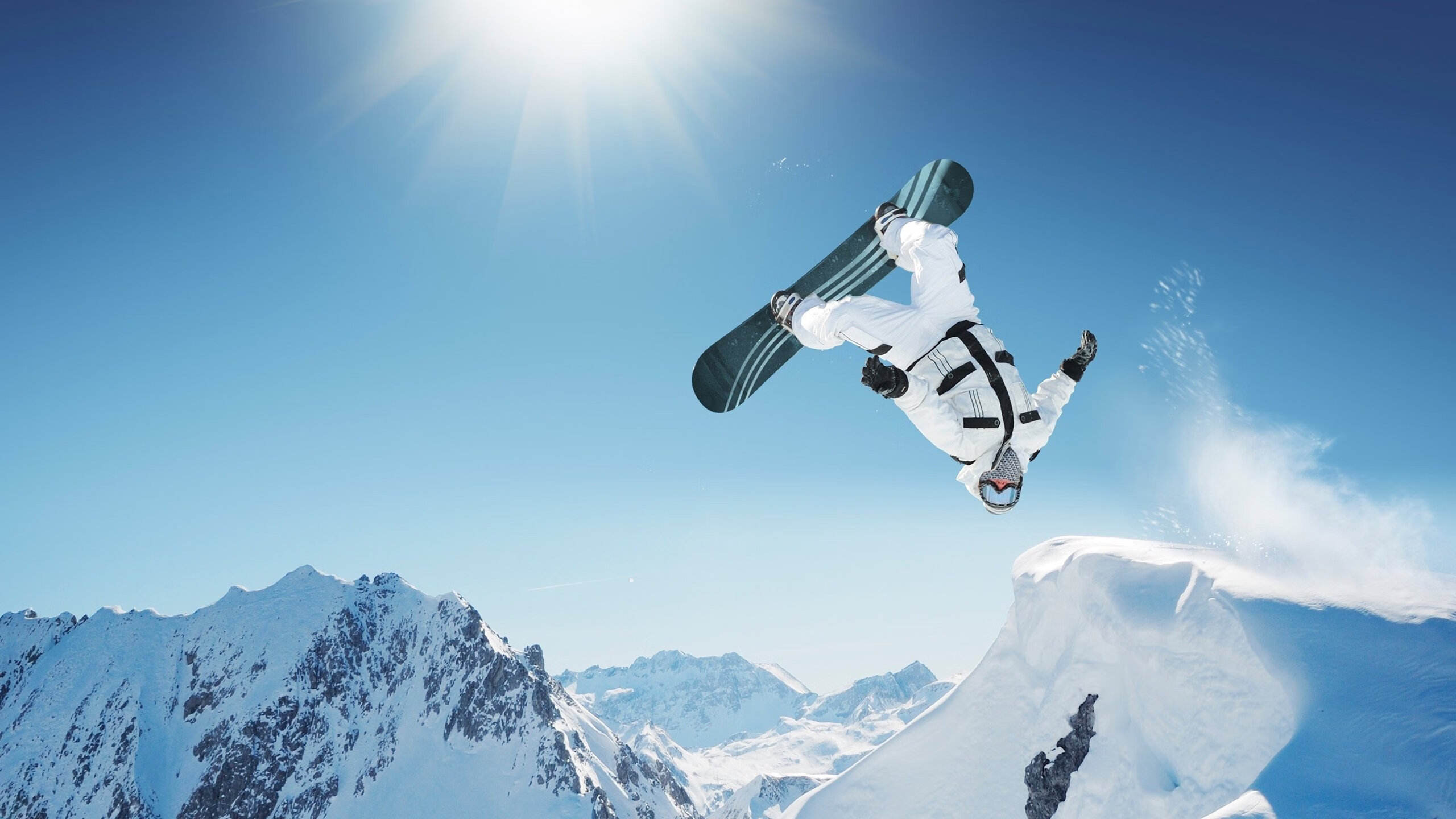 姆巴佩梅开二度助巴黎圣日耳曼领跑法甲，马赛爆冷负于升班马